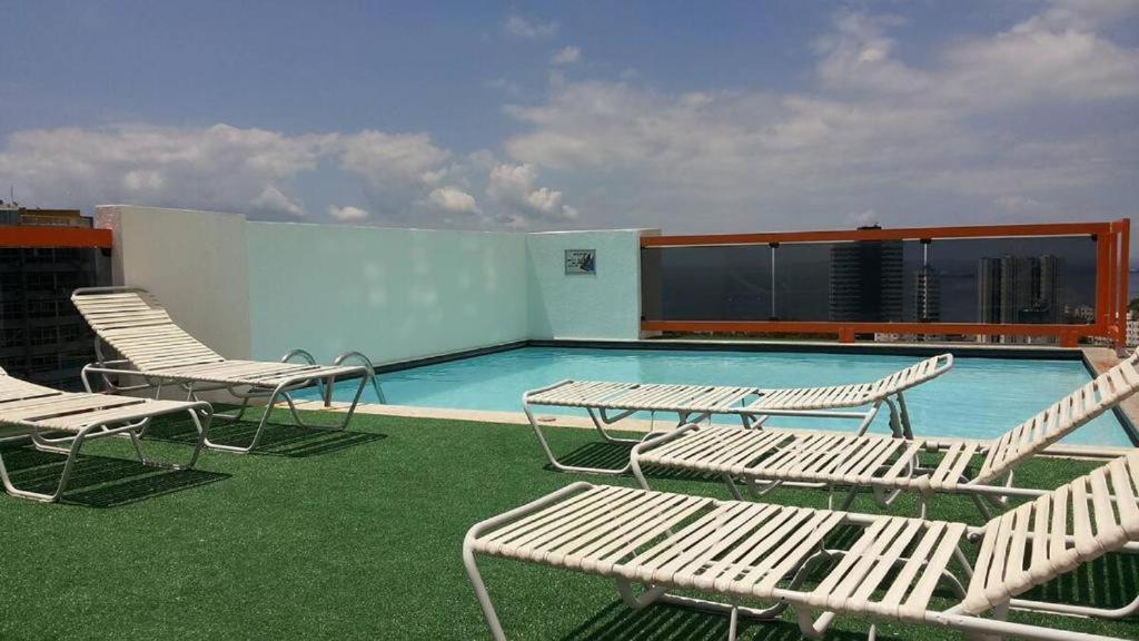Maravilhoso 2 Quartos Com Ofuro Porto Da Barra Summer Barra Flat